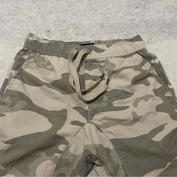 EUC Men’s Size Small CSG (Champs Sports Gear) Military Camouflage Jogger Pants - Picture 6 of 11